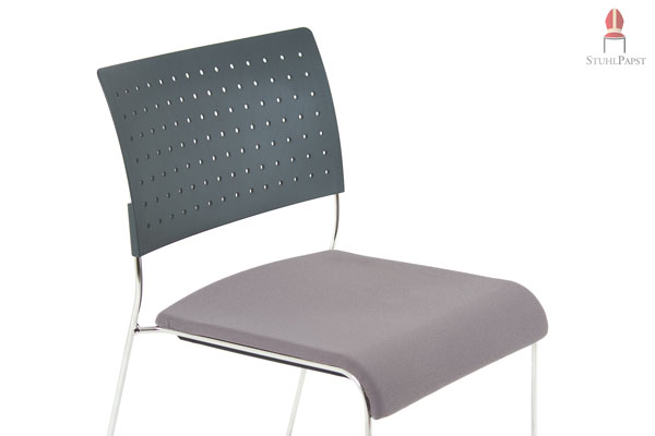 Stapel Stuhl für den Wartezimmerbereich Juwel SI günstiger Kufen Kunststoff Stapelstuhl mit Sitzpolster